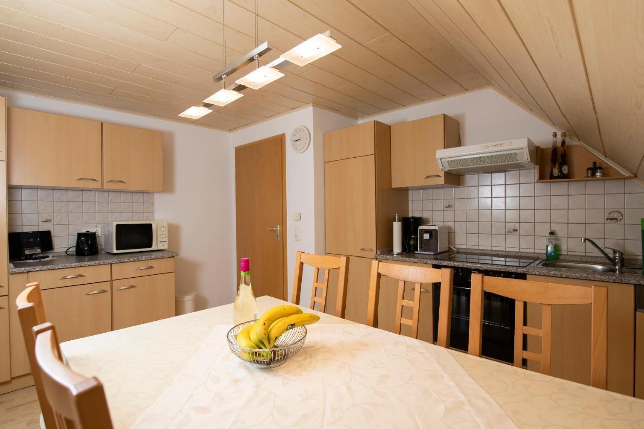Ferienwohnung Forster Мусбах Екстериор снимка