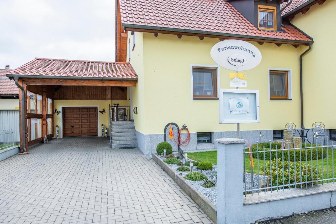 Ferienwohnung Forster Мусбах Екстериор снимка